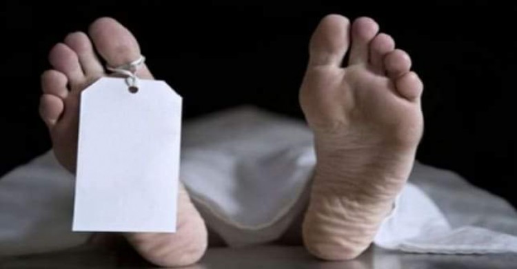 দুর্গাপুরে তুচ্ছ ঘটনাকে কেন্দ্র করে সংঘর্ষে নারী নিহত, আটক ১