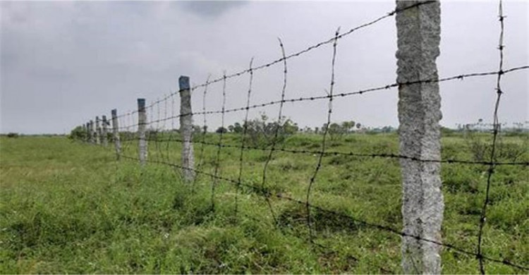 পাটগ্রামের দহগ্রামে অবৈধ অনুপ্রবেশের দায়ে ২ জনকে আটক করেছে বিজিবি