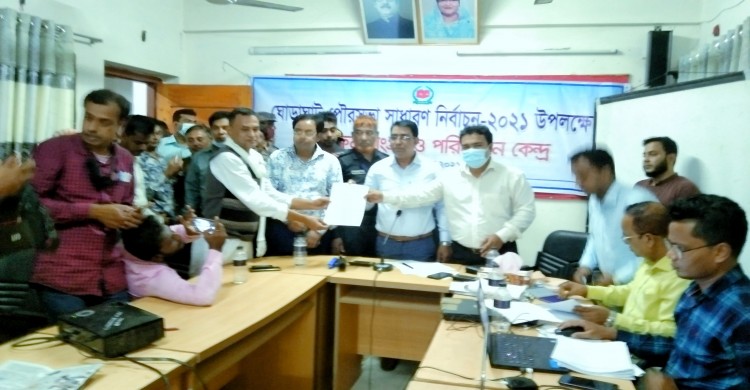 ঘোড়াঘাট পৌরসভার টানা তৃতীয় বারের মত নগর পিতা হলেন আব্দুস সাত্তার মিলন